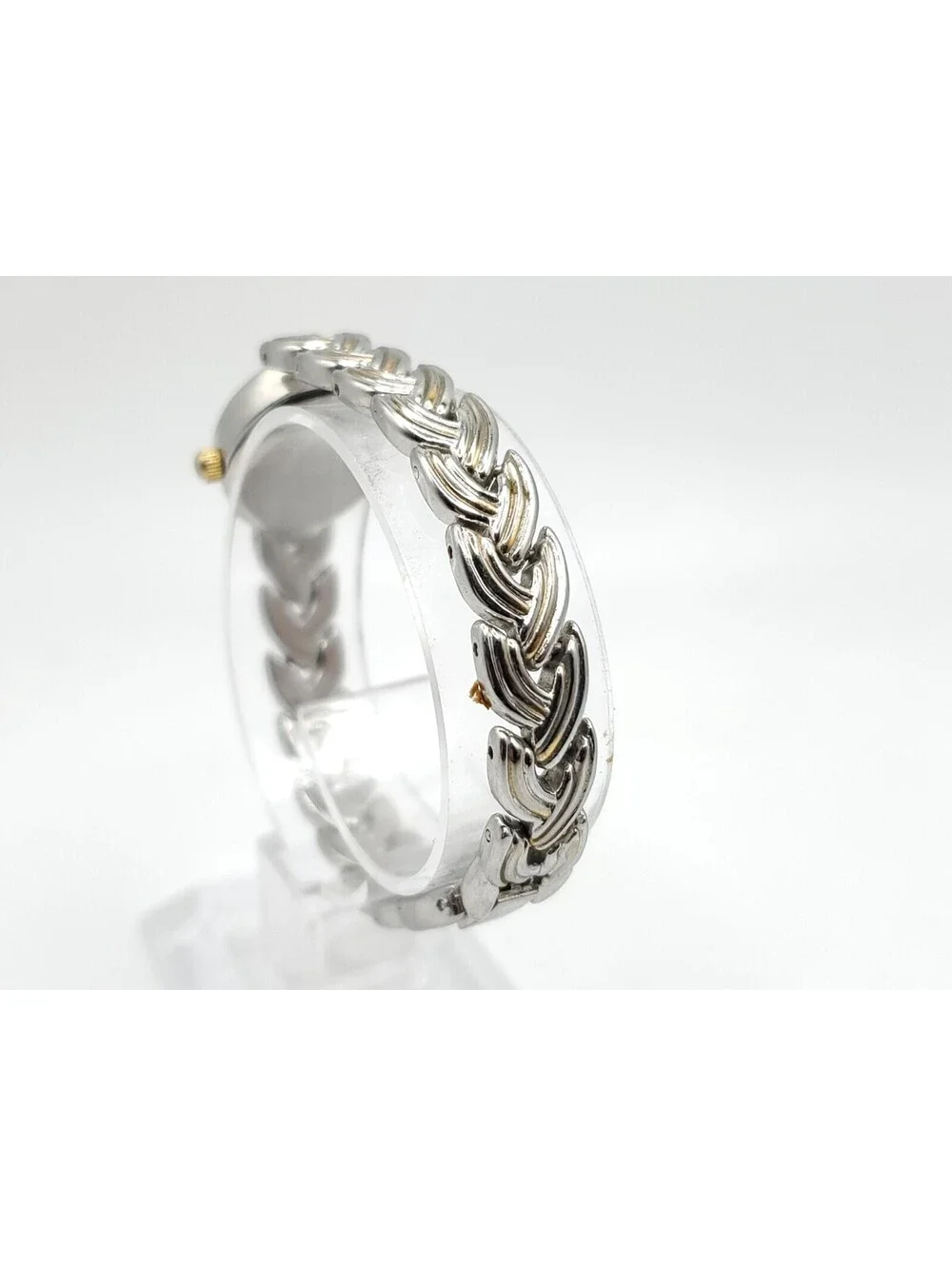 Faded Glory Quartz Women Watch New Battery Silver Tone Oval 18mm